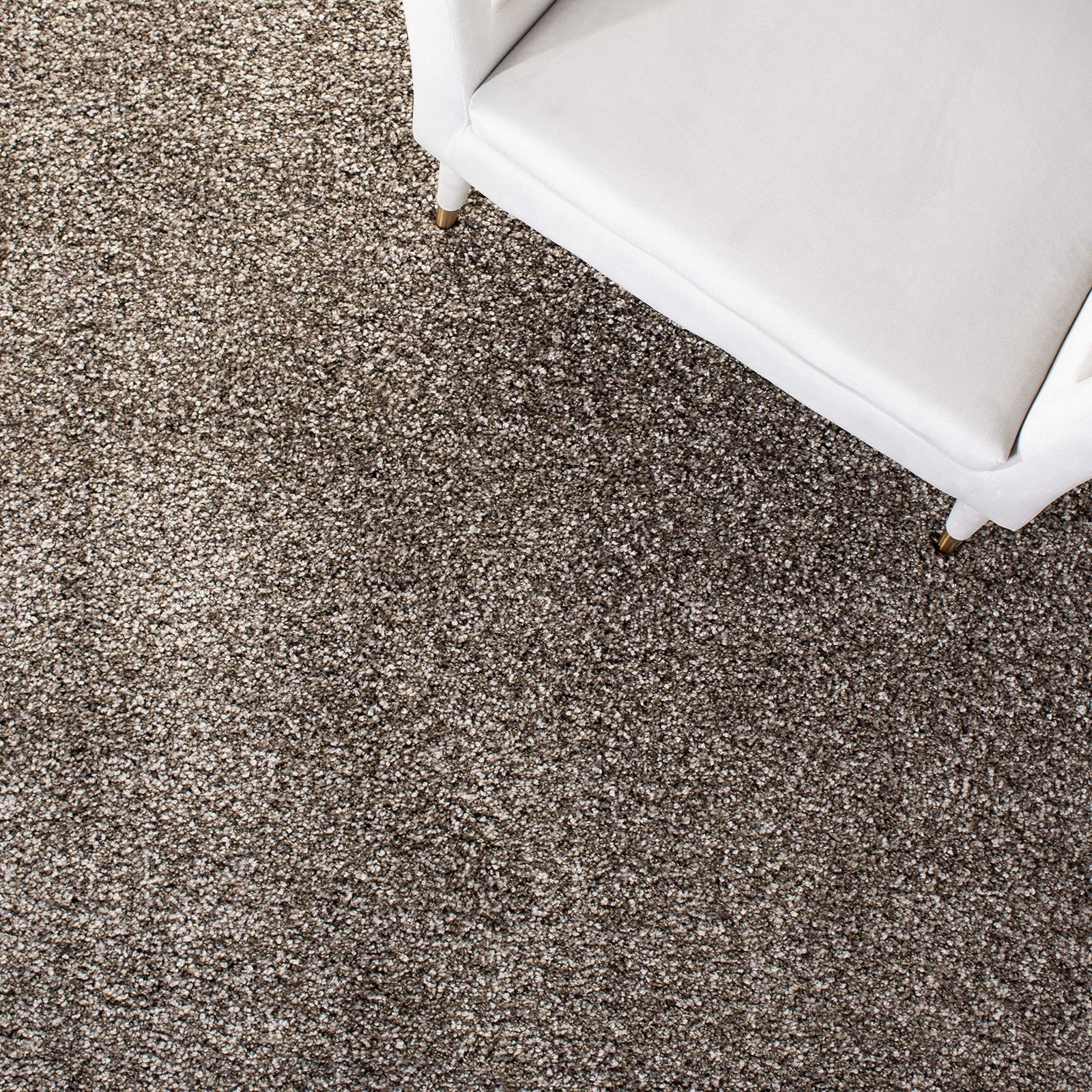 Safavieh Milan Shag Collection 3-square grey rug with plush, non-shedding design for living room decor