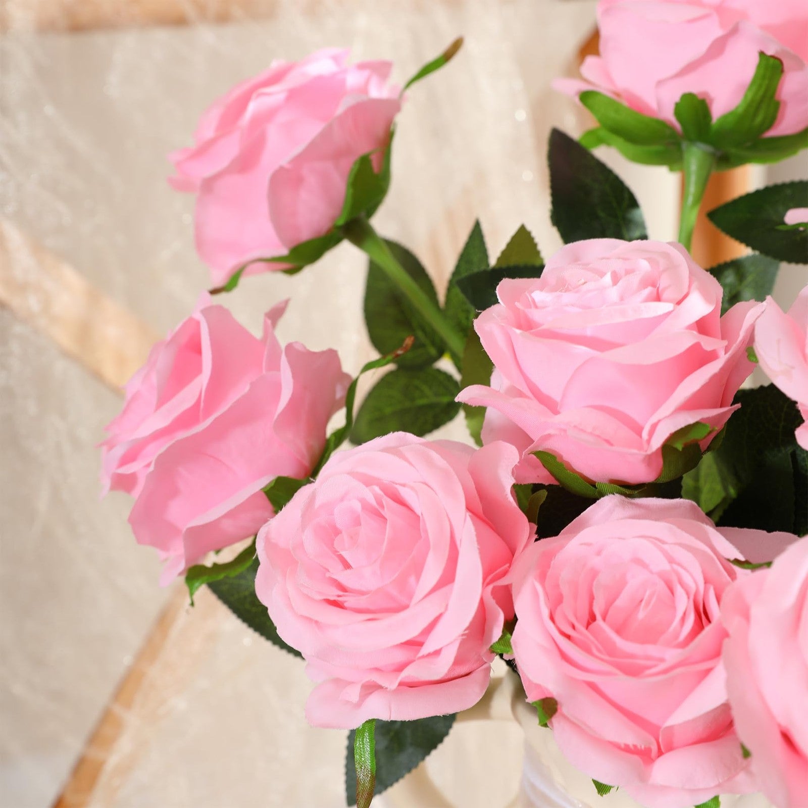Nubry 50pcs artificial silk roses with stems, realistic fake flower bouquet for decoration or crafts.
