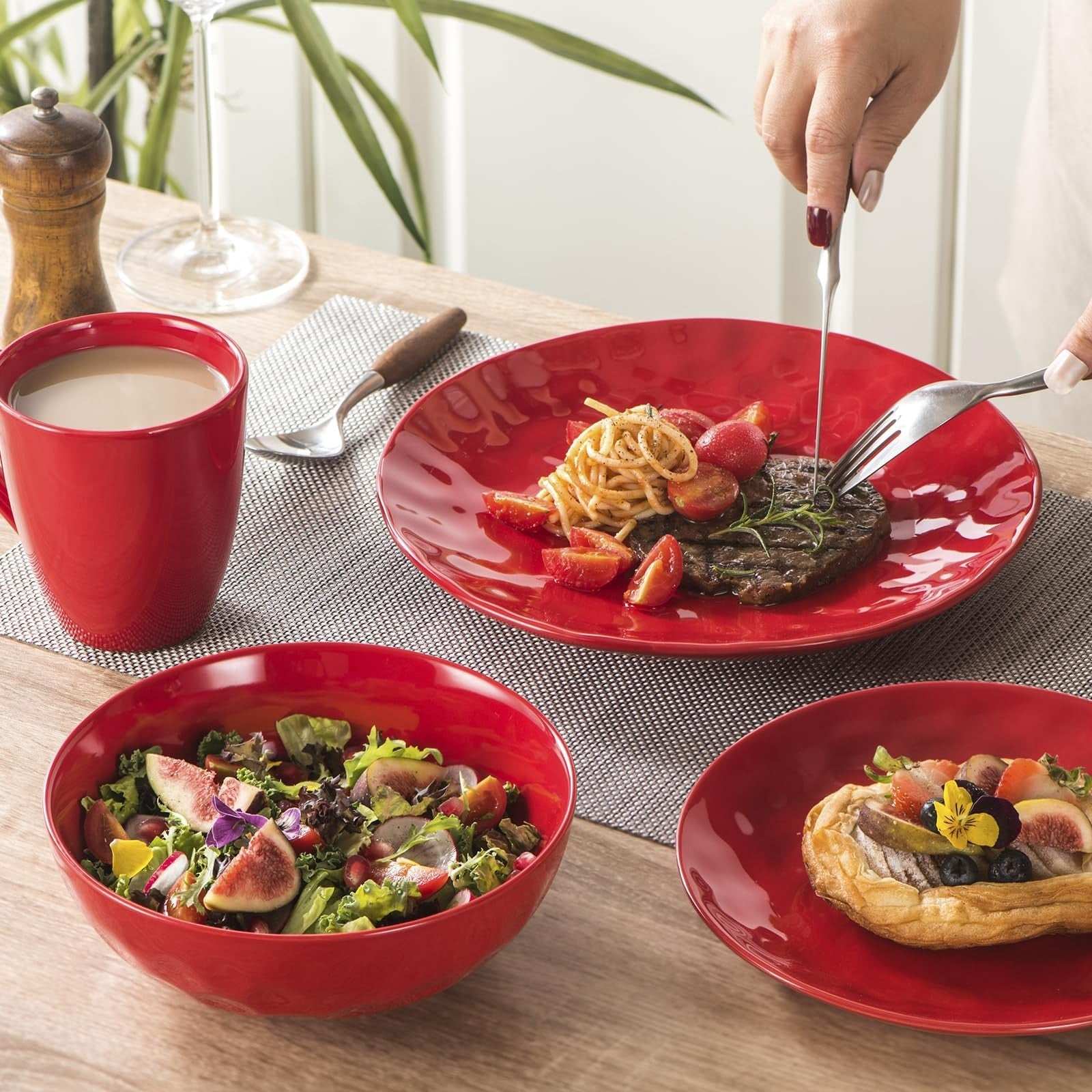 Vicrays 6-pack red ceramic salad bowls, 32oz chip resistant soup and pasta bowls, modern fluted design