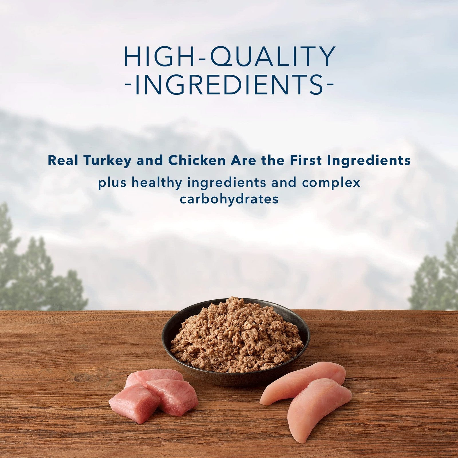 Canned Blue Buffalo Wilderness Healthy Weight wet dog food with turkey and chicken for adult dogs.
