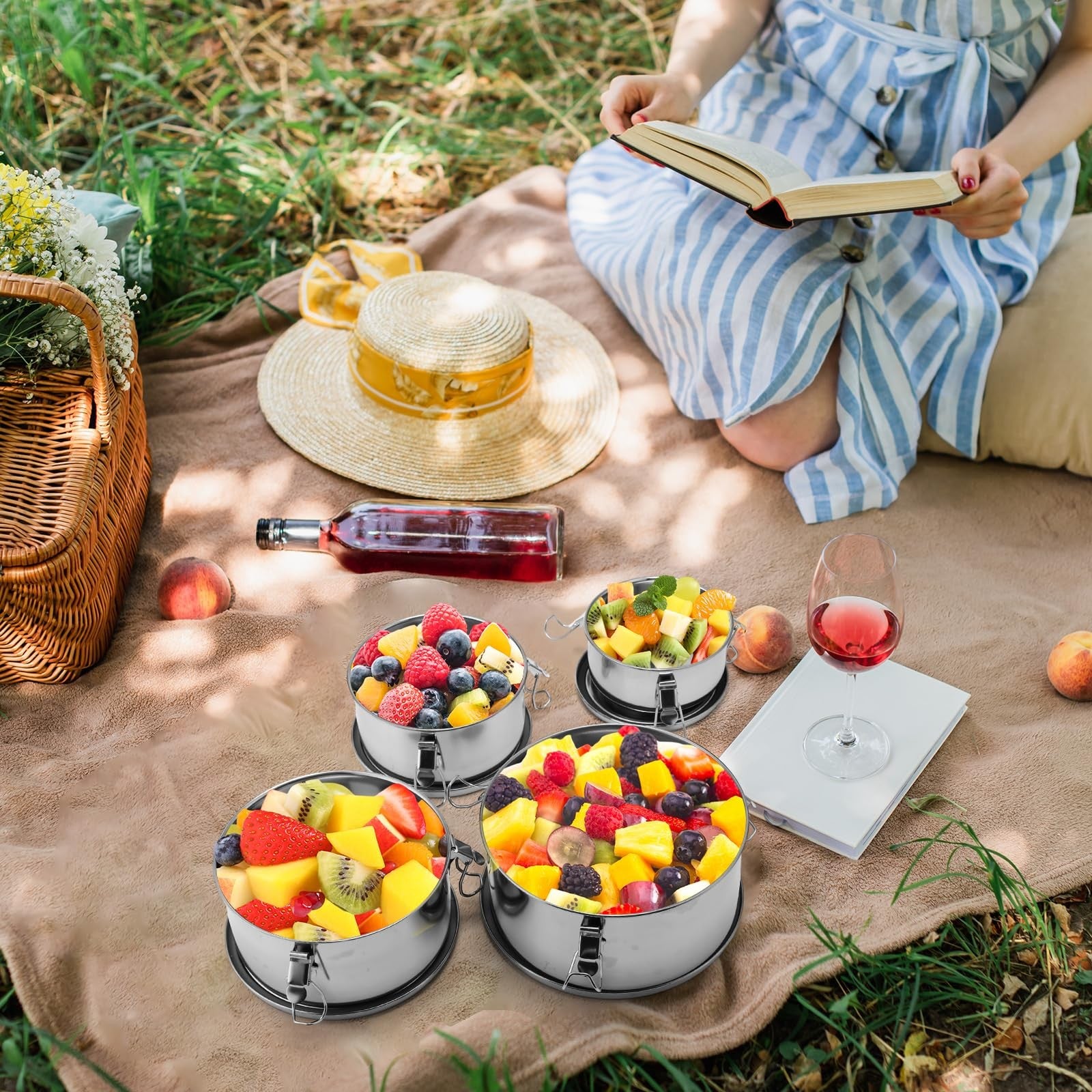 Skybooly stainless steel bento box set with six containers featuring leak-proof lockable clips for secure food storage.