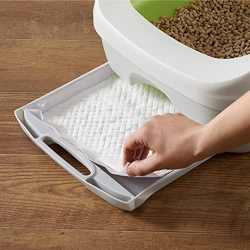 Amazon Basics cat pee pads with odor control, super absorbent disposable pads for cats, shown in a stack.