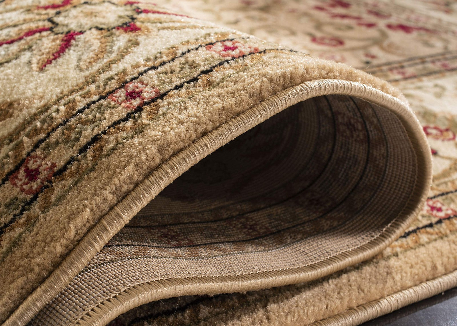 Safavieh Lyndhurst accent rug in beige and ivory, traditional design, 23 x 4 inches, decorative area rug for home decor.