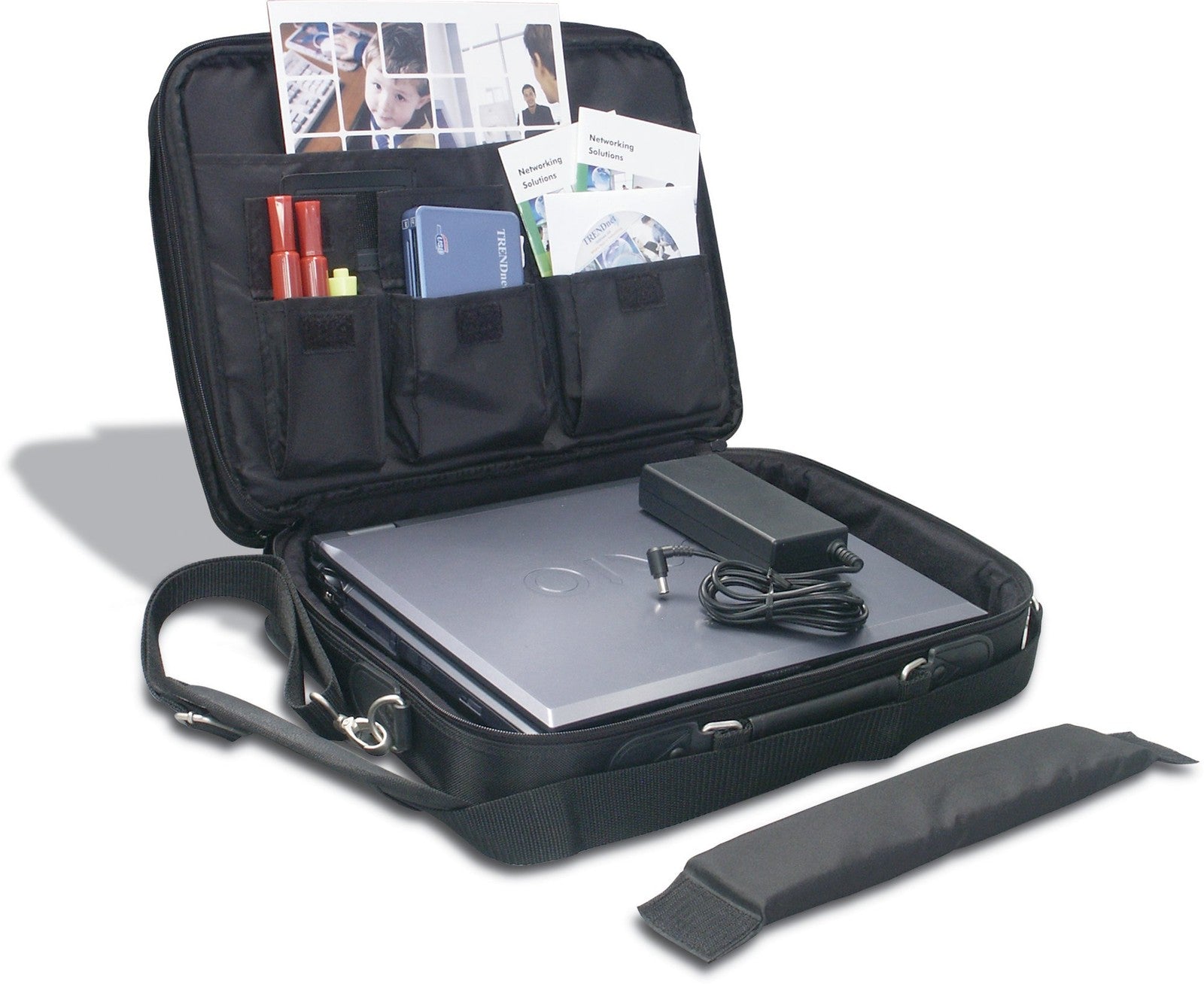 TRENDnet padded clamshell carrying case for 15.4-inch laptops, black with zipper closure and soft interior for added protection.