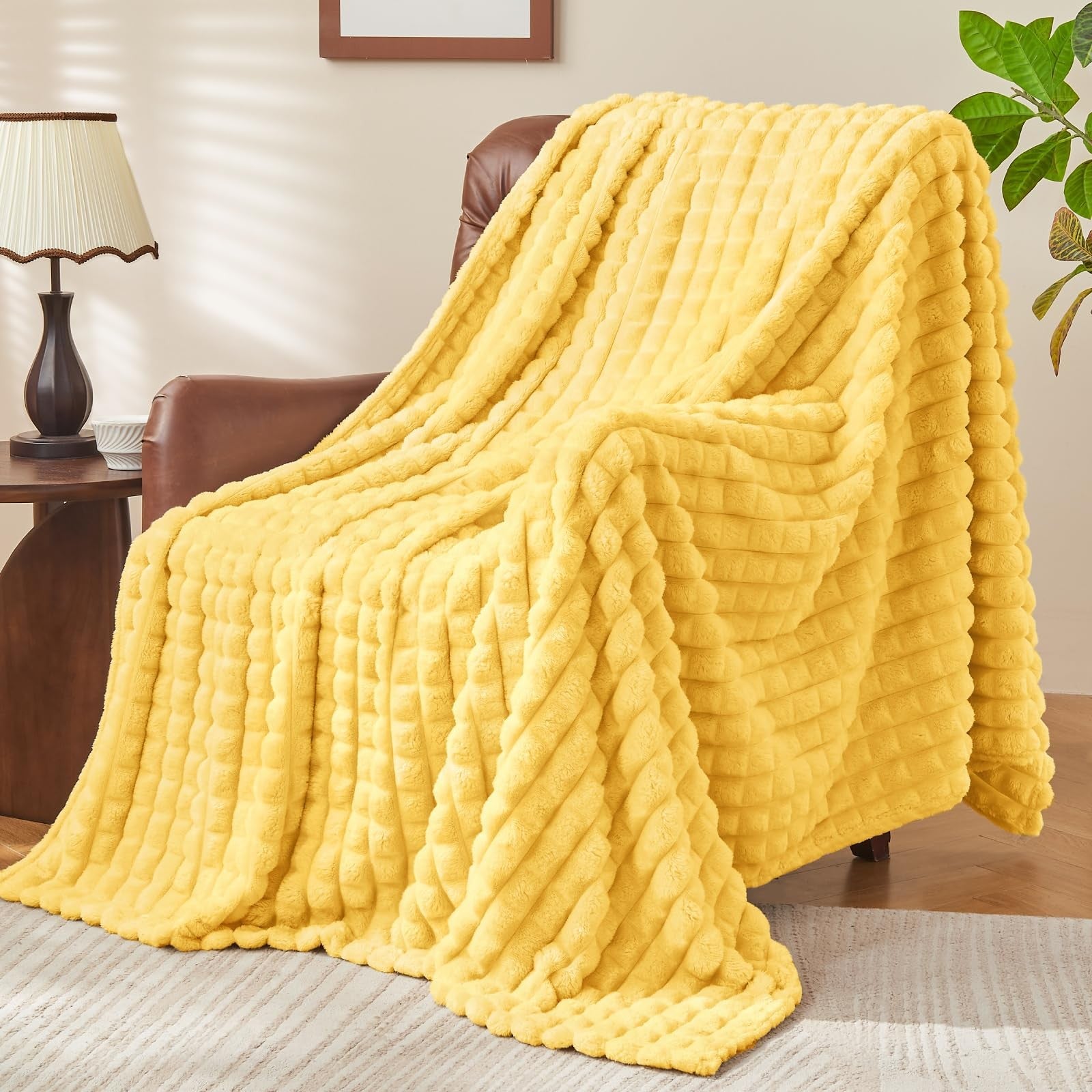 BEDELITE light yellow twin size throw blanket for bed, super soft and warm with a 3D textured design.