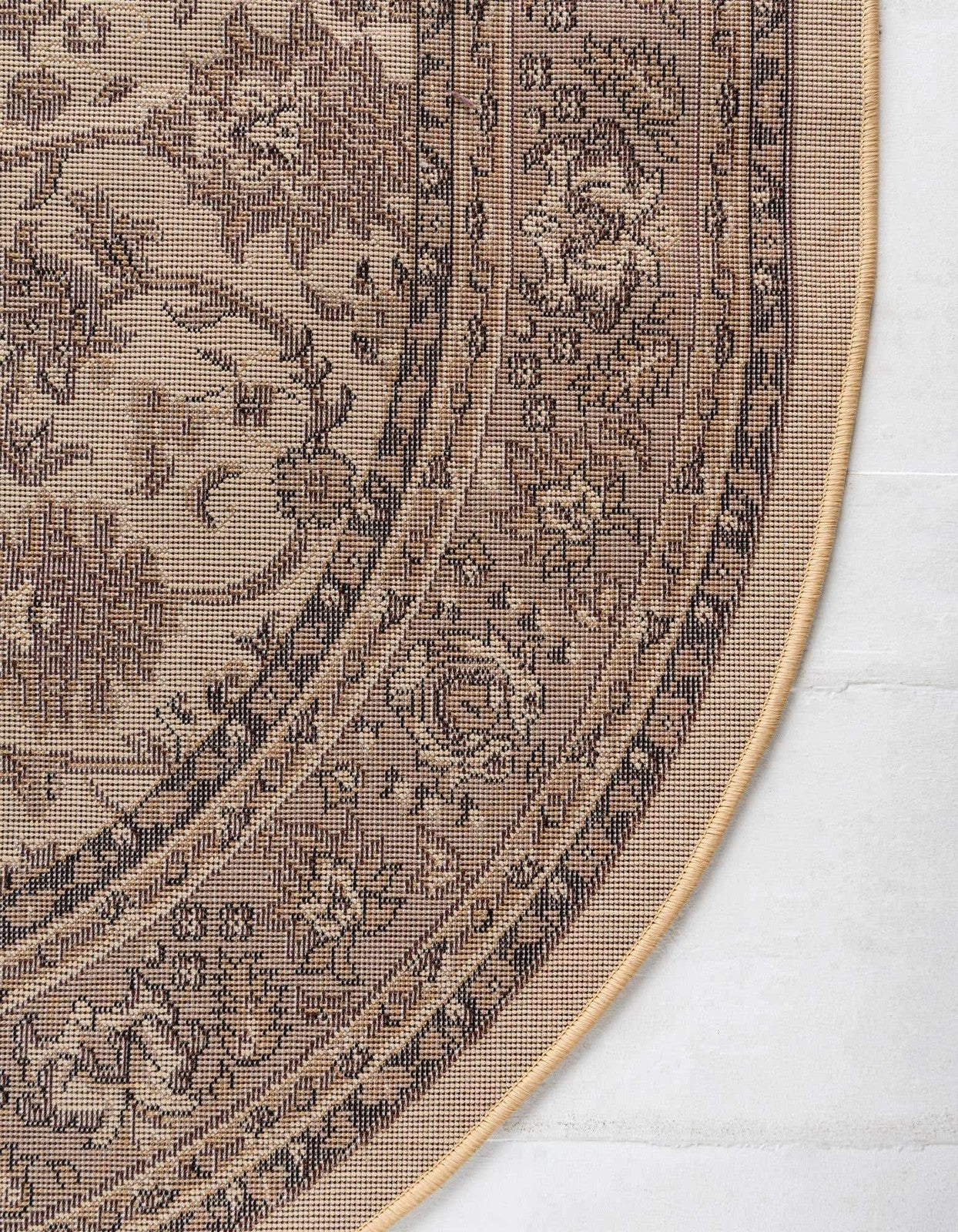 Unique Loom Sialk Hill Collection Washington oval area rug, 3’3” x 5’3”, with intricate patterns and vibrant colors.