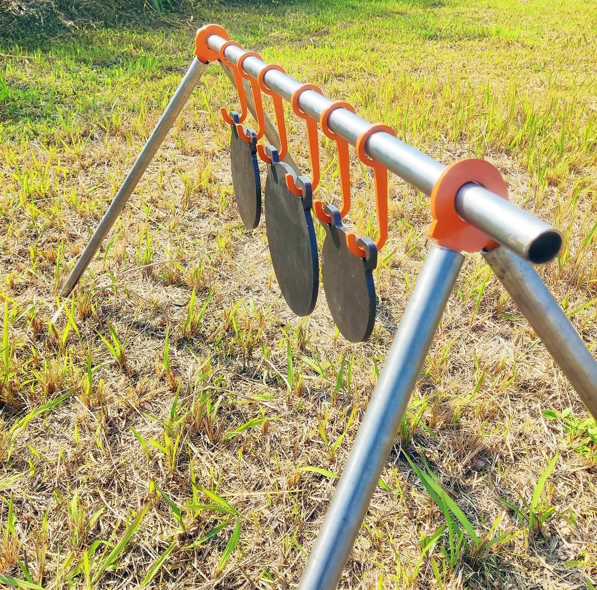 TOAAOT AR500 steel shooting target, 3/8 inch thick, gong silhouette metal target for practice and target shooting.