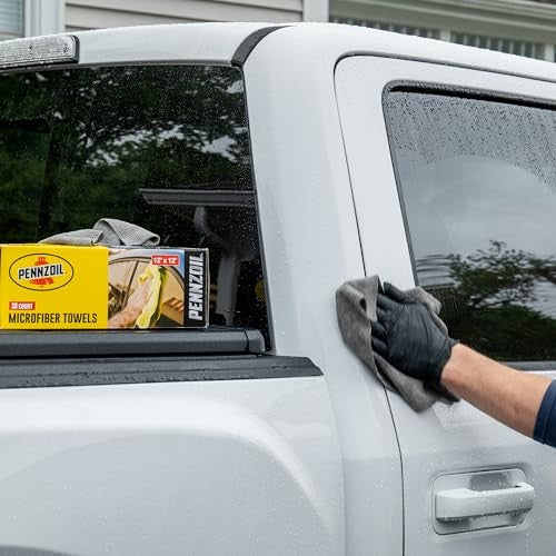 Black+Decker Pennzoil microfiber towels, 30-pack, 12x12 inch cloths for effective cleaning and polishing surfaces.