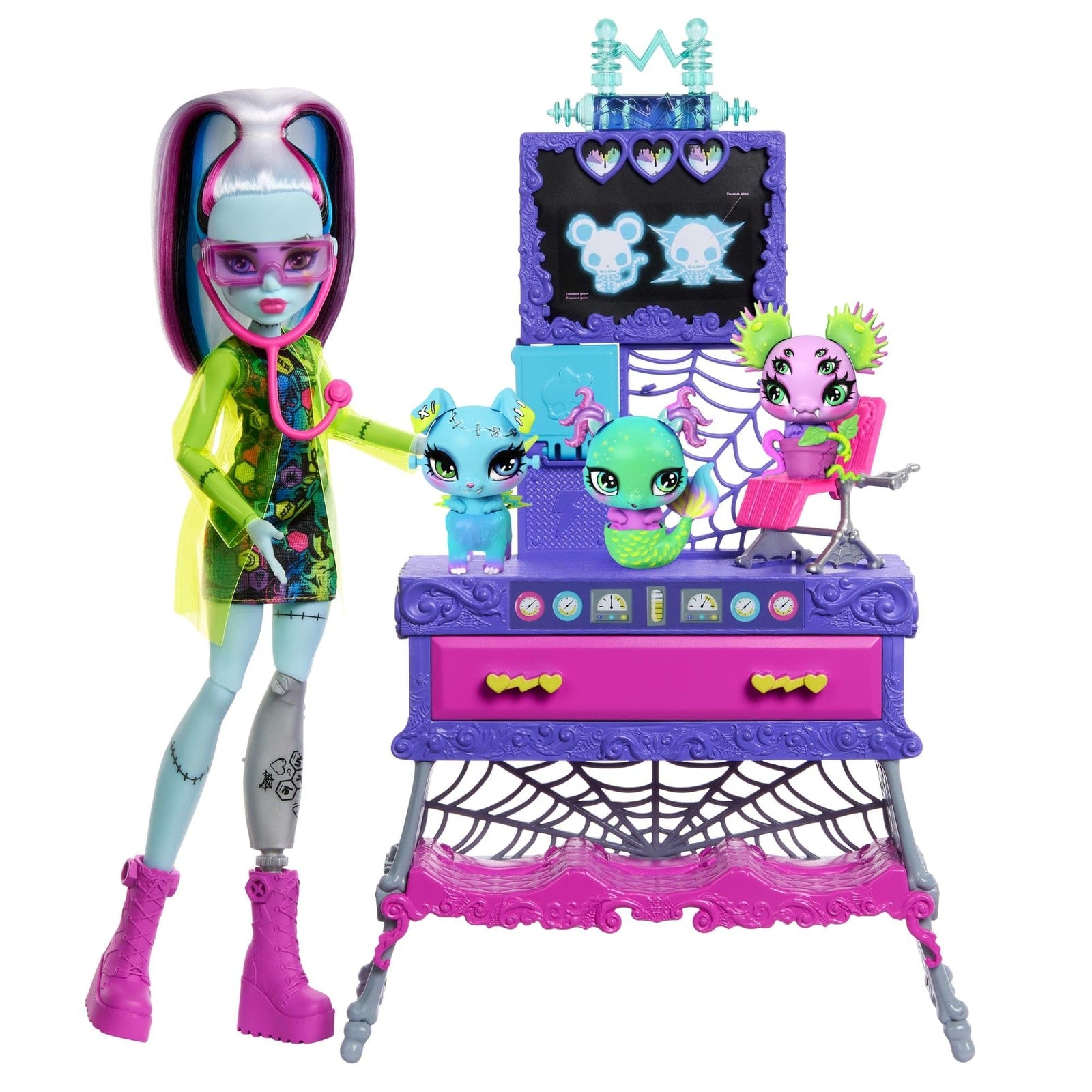 Monster High Make-A-Monster Pet Playset featuring Frankie Stein doll with 30+ accessories and customizable pet toys.