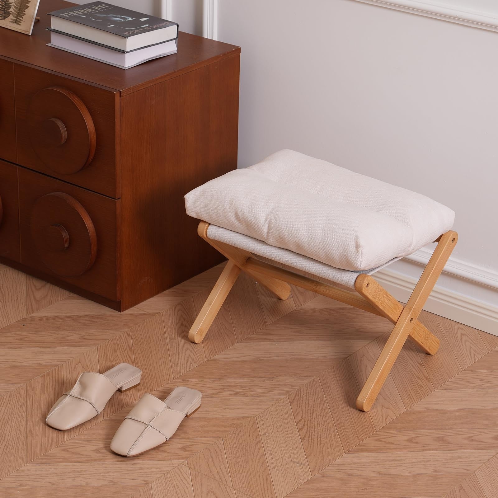 Baveke bamboo foldable ottoman foot rest with U-shaped design, small and portable for comfortable foot support and versatile use.