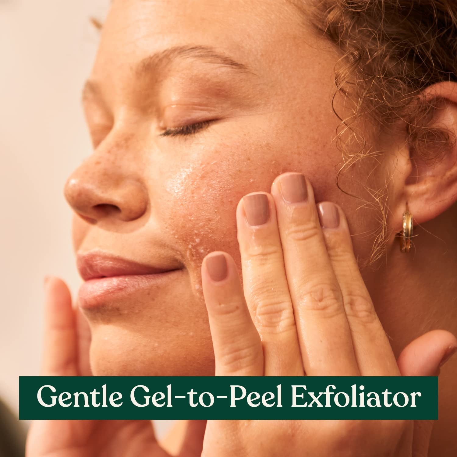 The Body Shop Edelweiss Liquid Peel bottle showing the skincare product designed to exfoliate and remove impurities and pollutants.