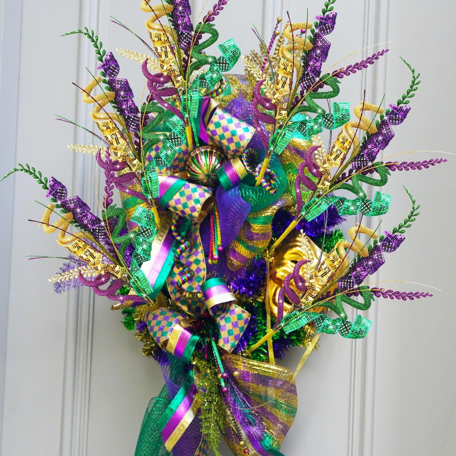 Zeyune 6-pack Mardi Gras decoration picks with purple and green accents for table centerpieces, 17.7 inches tall.