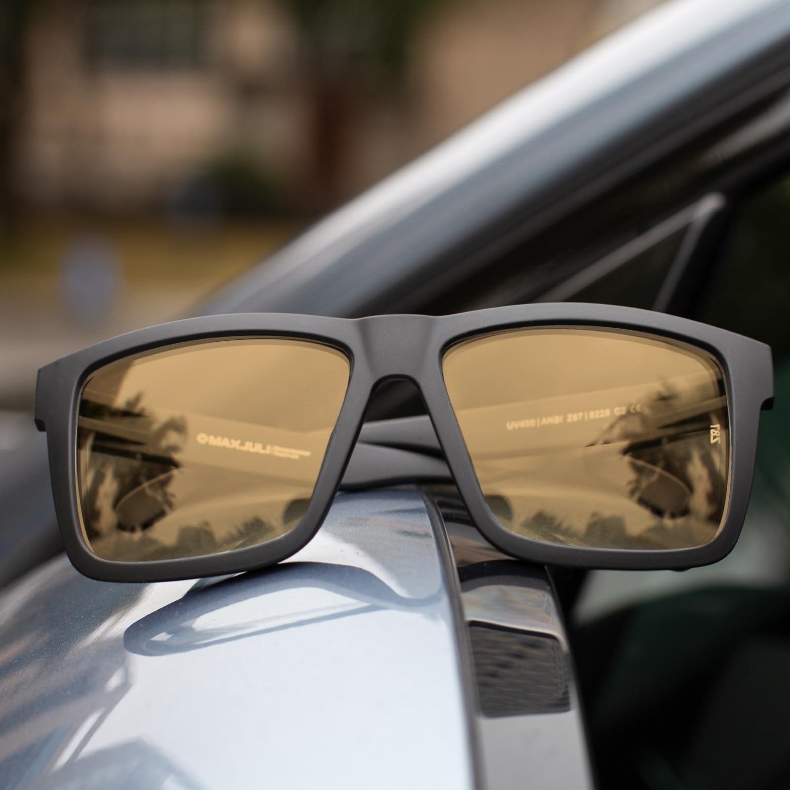 MAXJULI XXL blue light glasses with Z87 protection, featuring a wide frame suitable for large and wide-headed individuals.