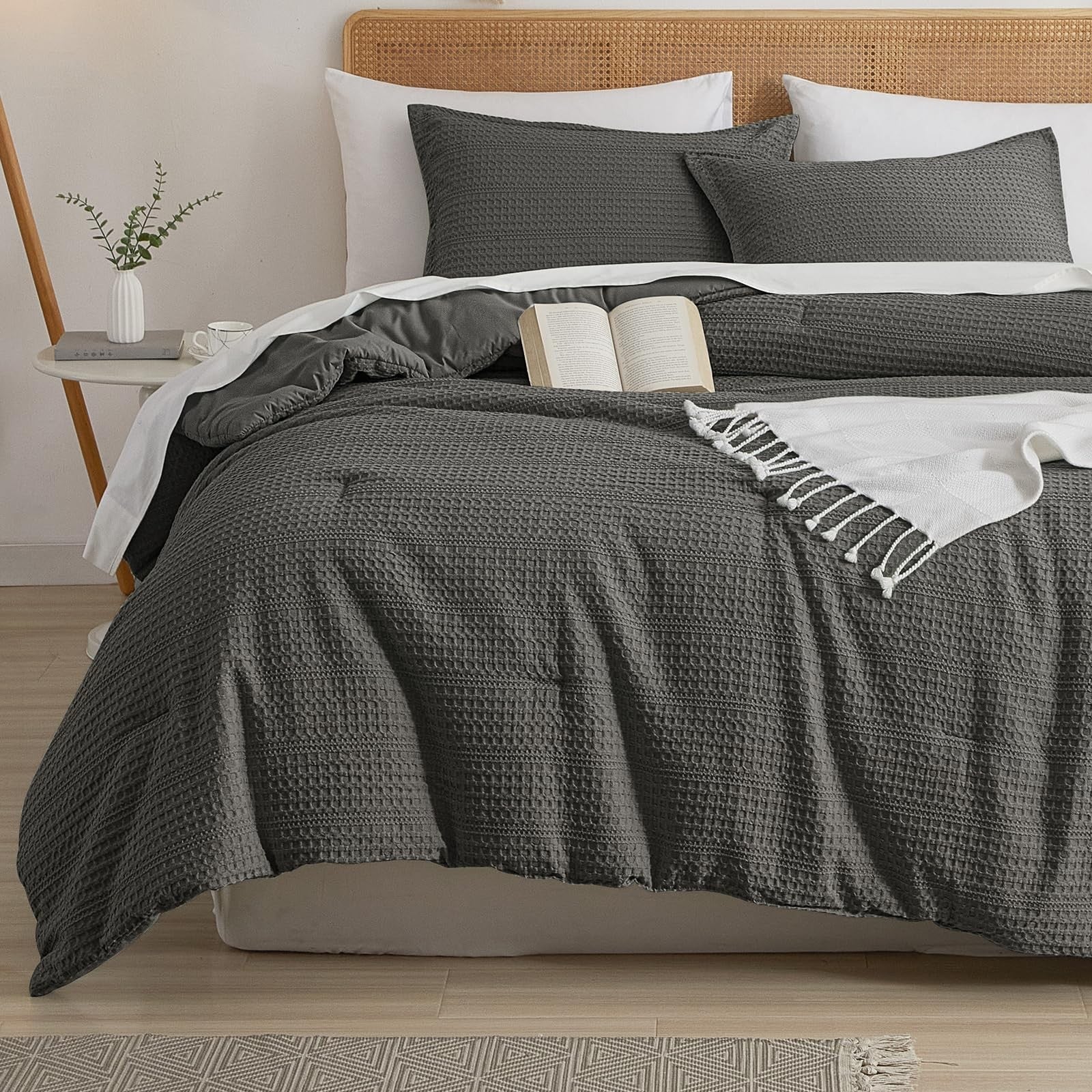 Twin size PHF soft waffle comforter set with breathable waffle weave design, featuring plush, cozy bedding for comfortable sleep.
