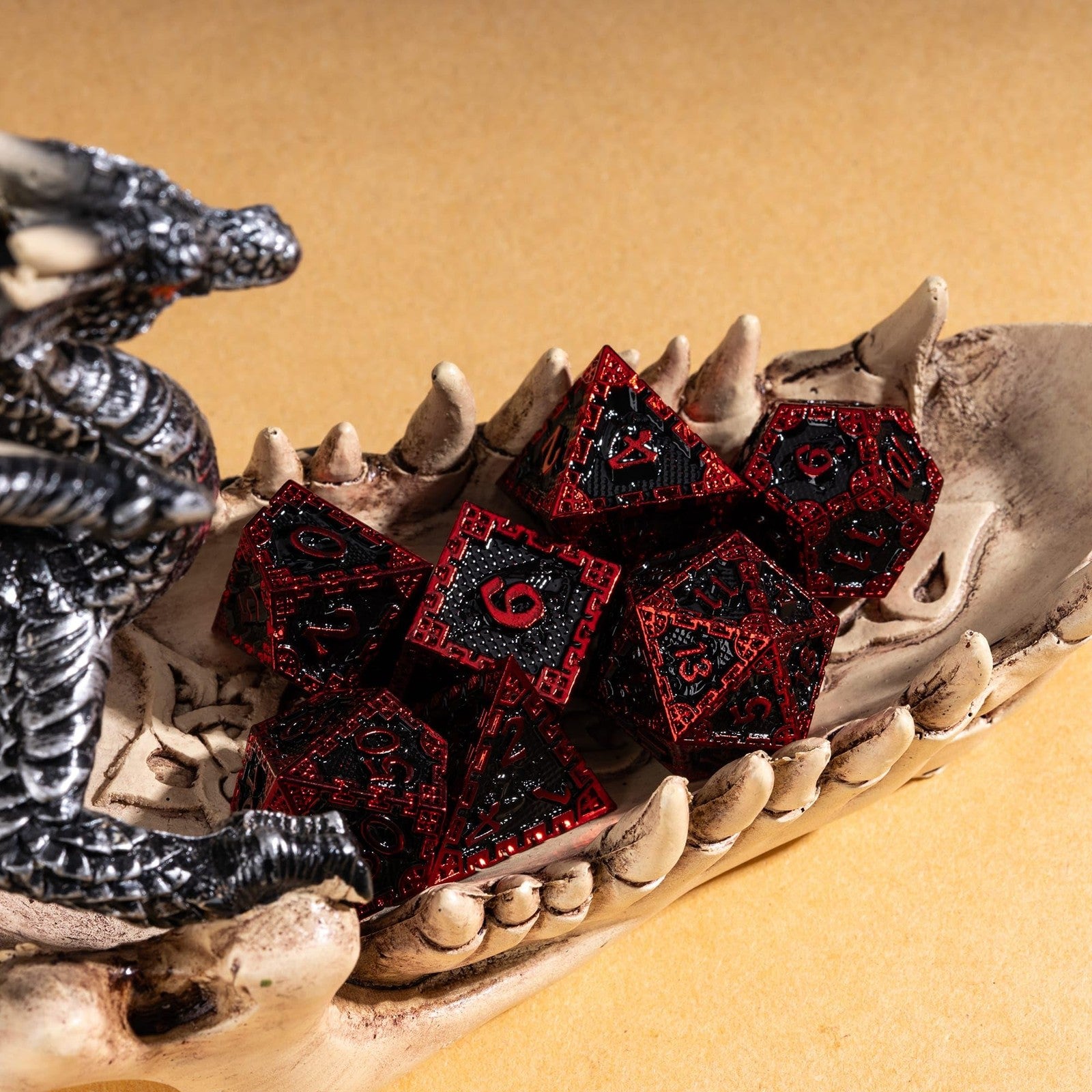 UDIXI metal D&D dice set with seven polyhedral dragon-themed metal dice for tabletop role-playing games.