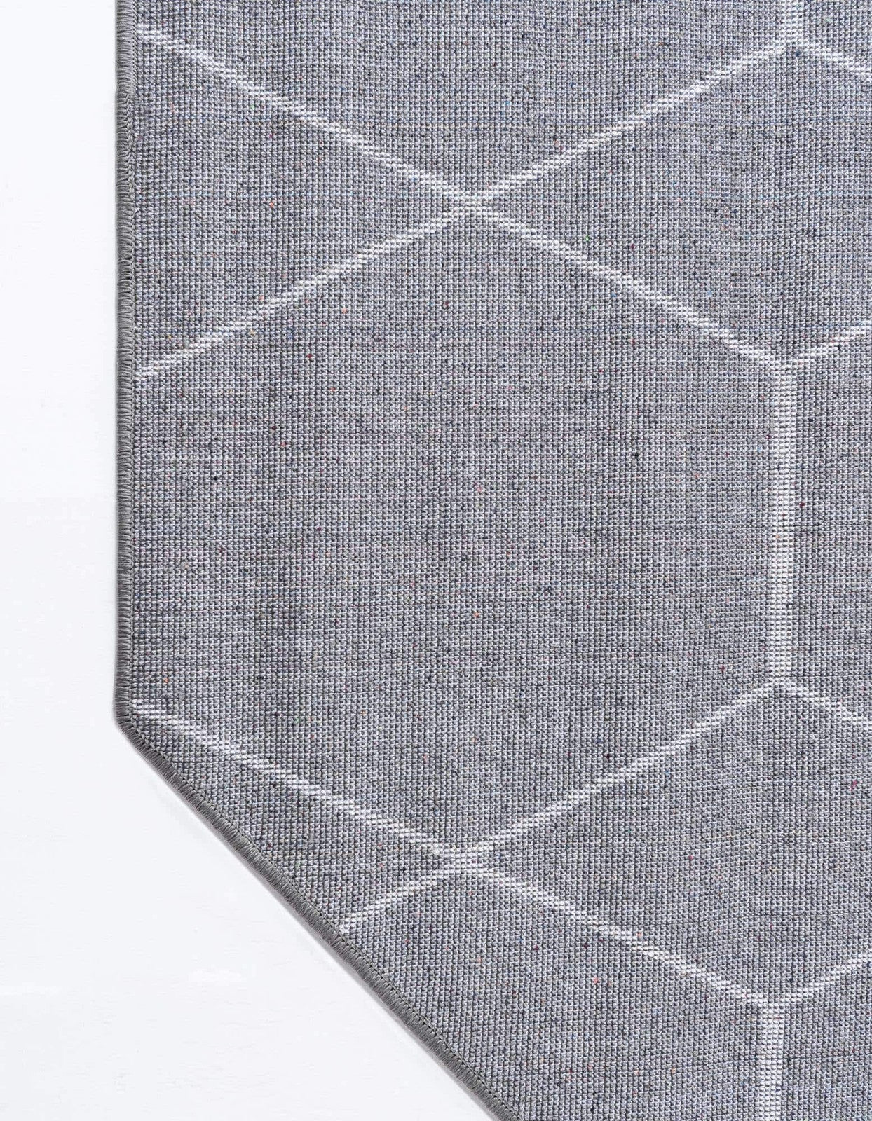 Unique Loom Trellis Frieze Collection area rug featuring a geometric dark gray and light gray octagon pattern.