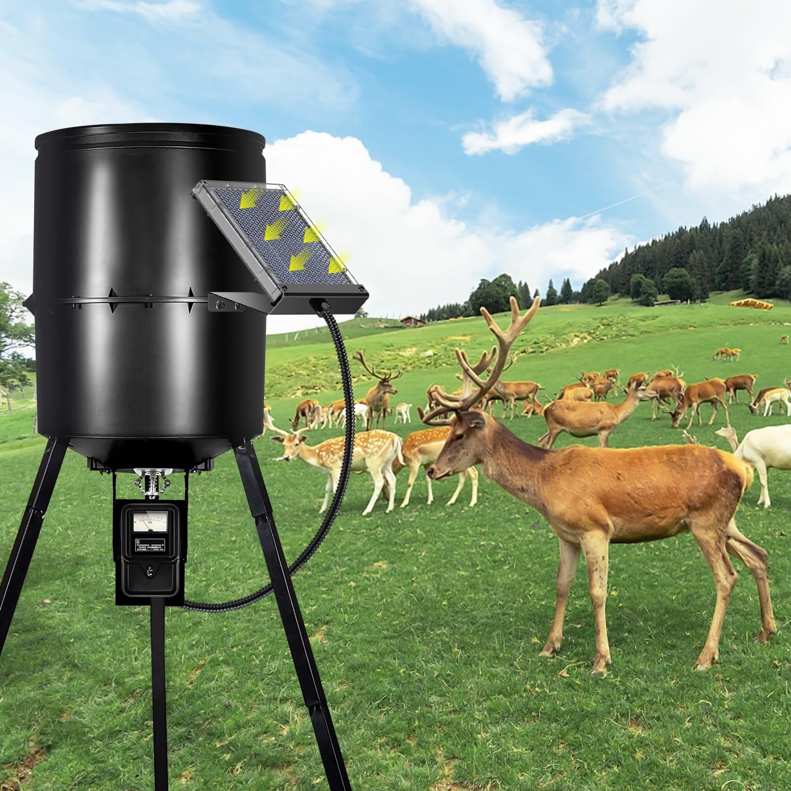 VOLT HERO 12V solar panel charger for deer feeder, outdoor waterproof IP65, with solar cells and mounting bracket.