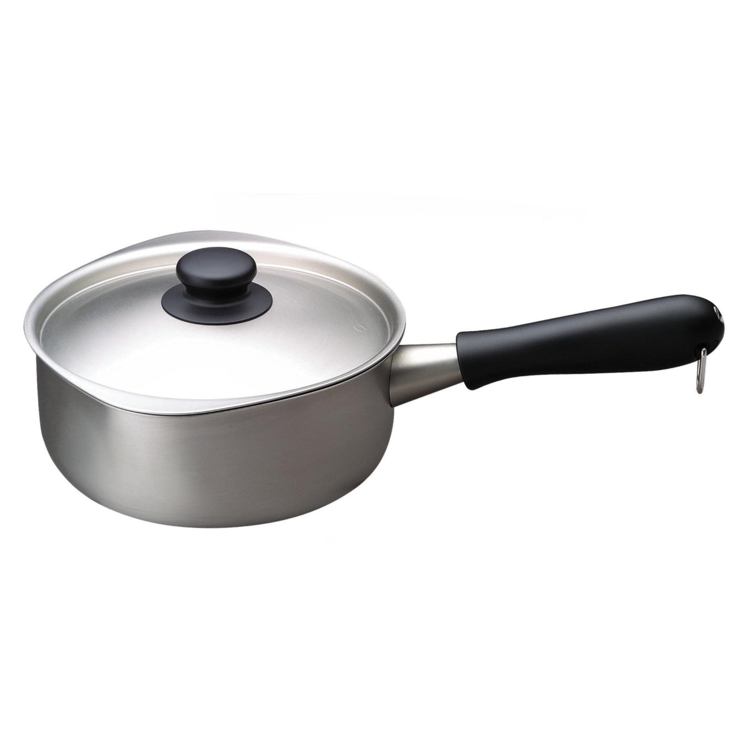 Stainless steel Sori Yanagi one-handed pot with lid for easy pouring, featuring a sleek design and ergonomic handle.