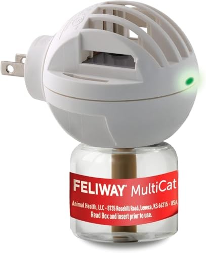 FELIWAY MultiCat calming pheromone diffuser with 2 refills, designed to reduce stress in multi-cat households.