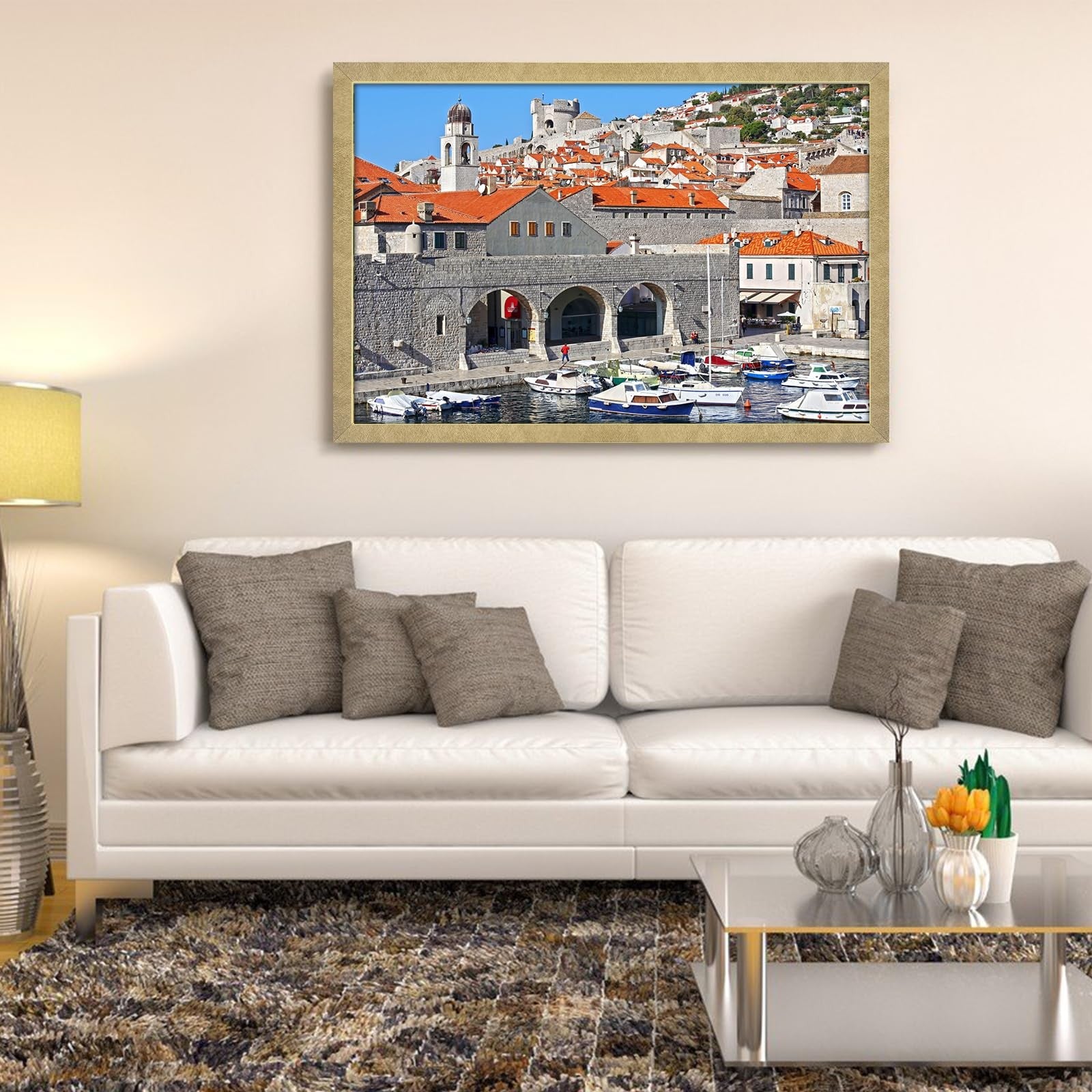 Hliwegns matte gold 24x36 vintage poster frame with single opening, showcasing elegant design and sturdy construction.