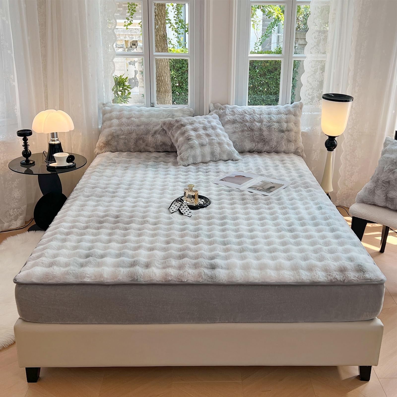 ZIQINPSQ plush shaggy velvet fitted sheet in California king size, soft faux material with a cozy, textured surface.