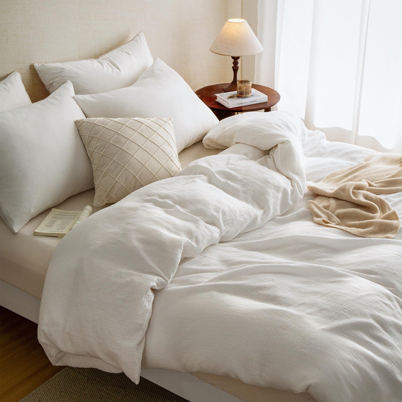 Agsit Muslin Duvet Cover set in California King size made of 100% washed cotton, featuring a soft, breathable fabric.