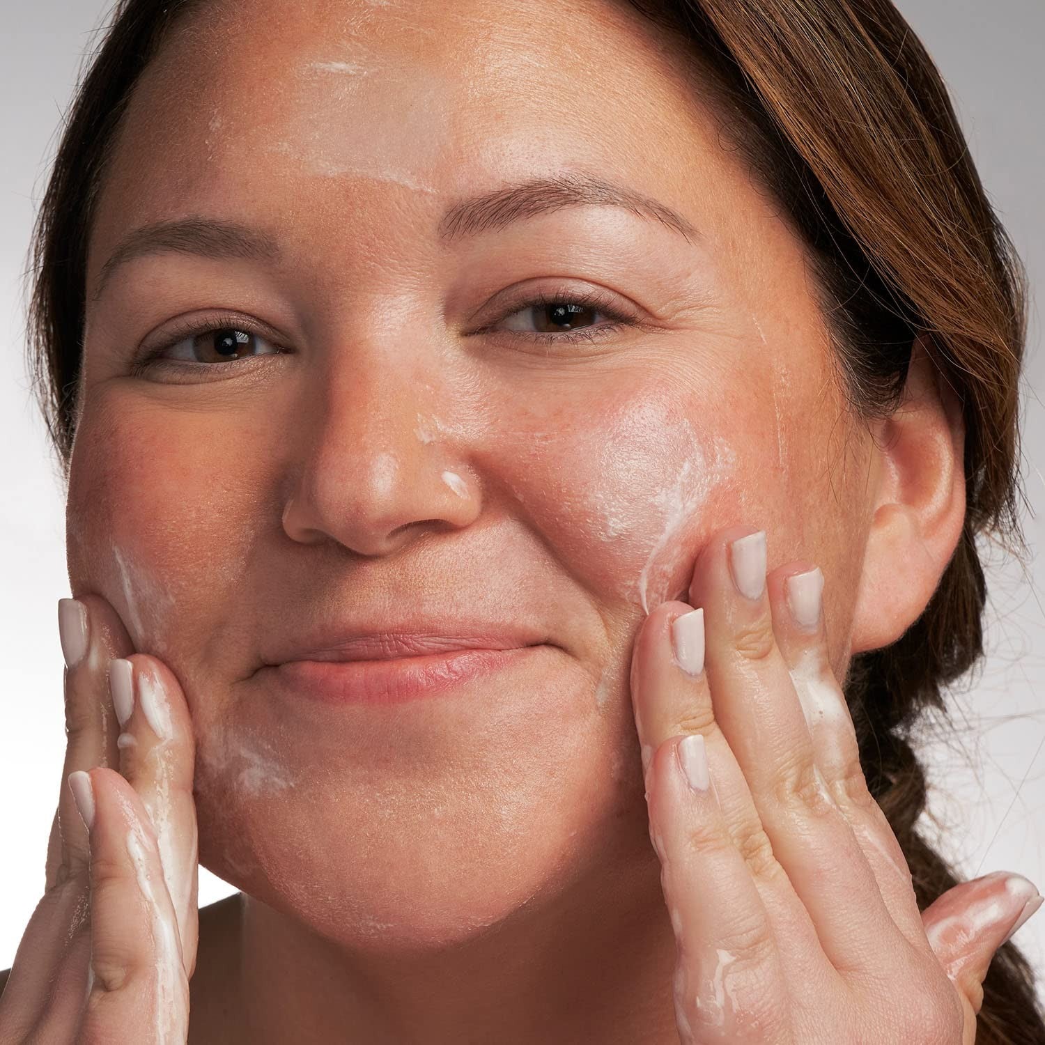 NEOSTRATA PHA Facial Cleanser gentle gel facial wash soap-free and fragrance-free, with a clear, smooth gel texture.
