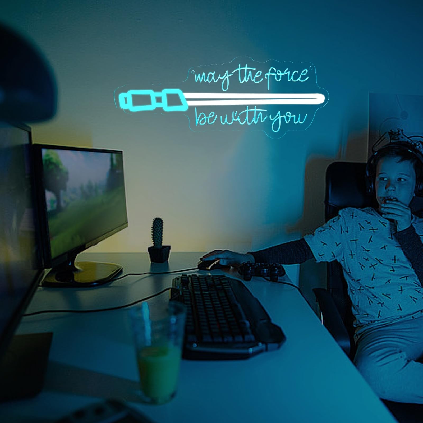 Pinlangdou blue neon lightsaber sign with "May the Force Be With You" message, ideal for Star Wars-themed decor.