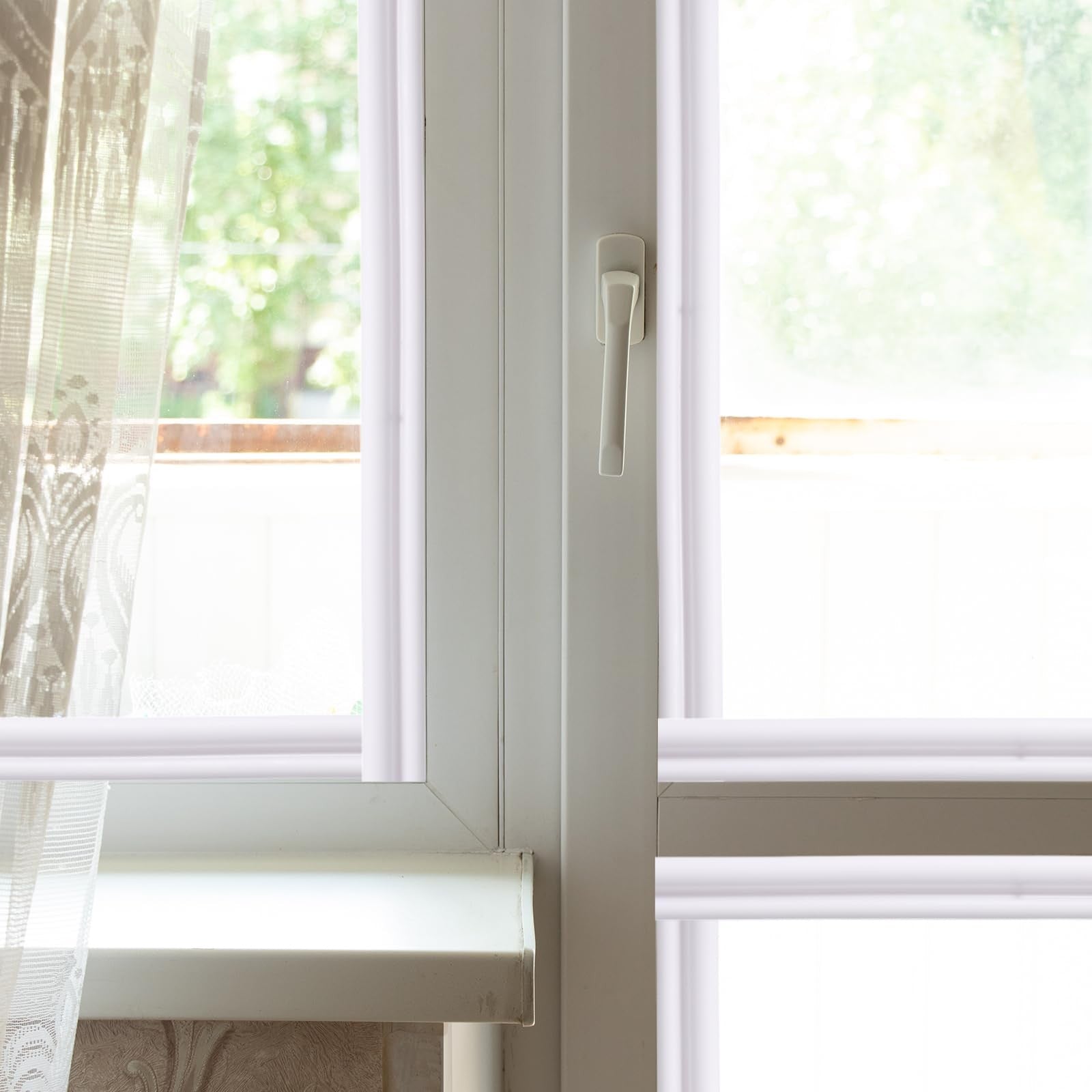 Innconee flexible peel and stick wall molding trim, 32.8 feet long, 0.9 inch wide, for wall and baseboard decoration.