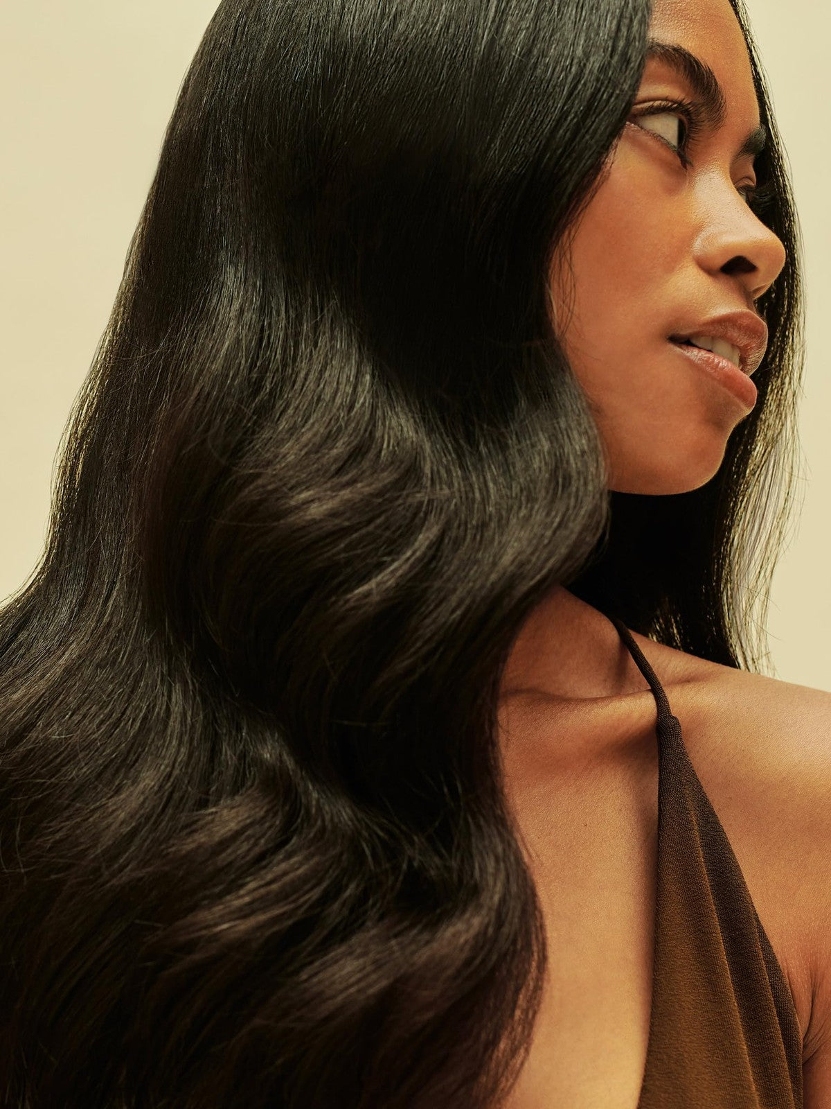 AG Care Conditioning Mist Detangling Spray, heat protectant and softening hair spray, visible in a spray bottle on a white background.