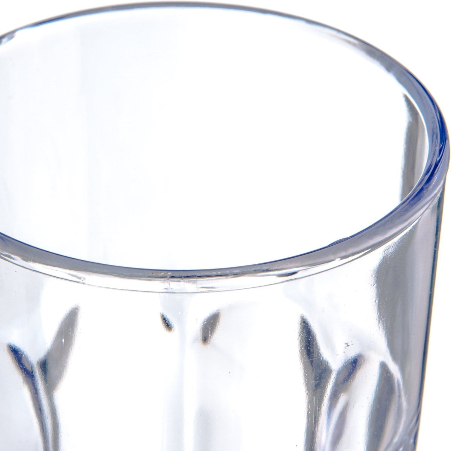 Clear tall glass tumbler for restaurants by Carlisle Foodservice Products, featuring a sleek design and durable construction.