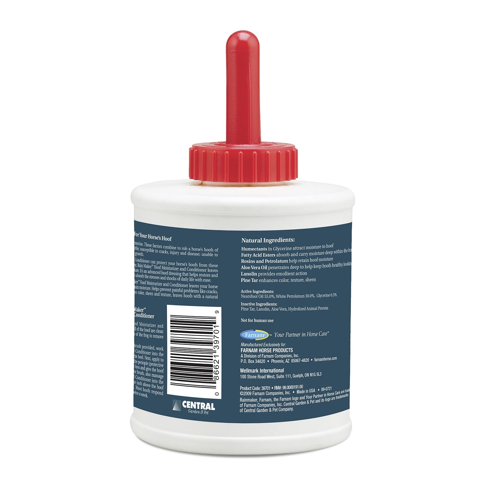 Farnam Rain Maker Triple Action Hoof Oil for horses in a 32 oz bottle, showing the oil applicator and product label.
