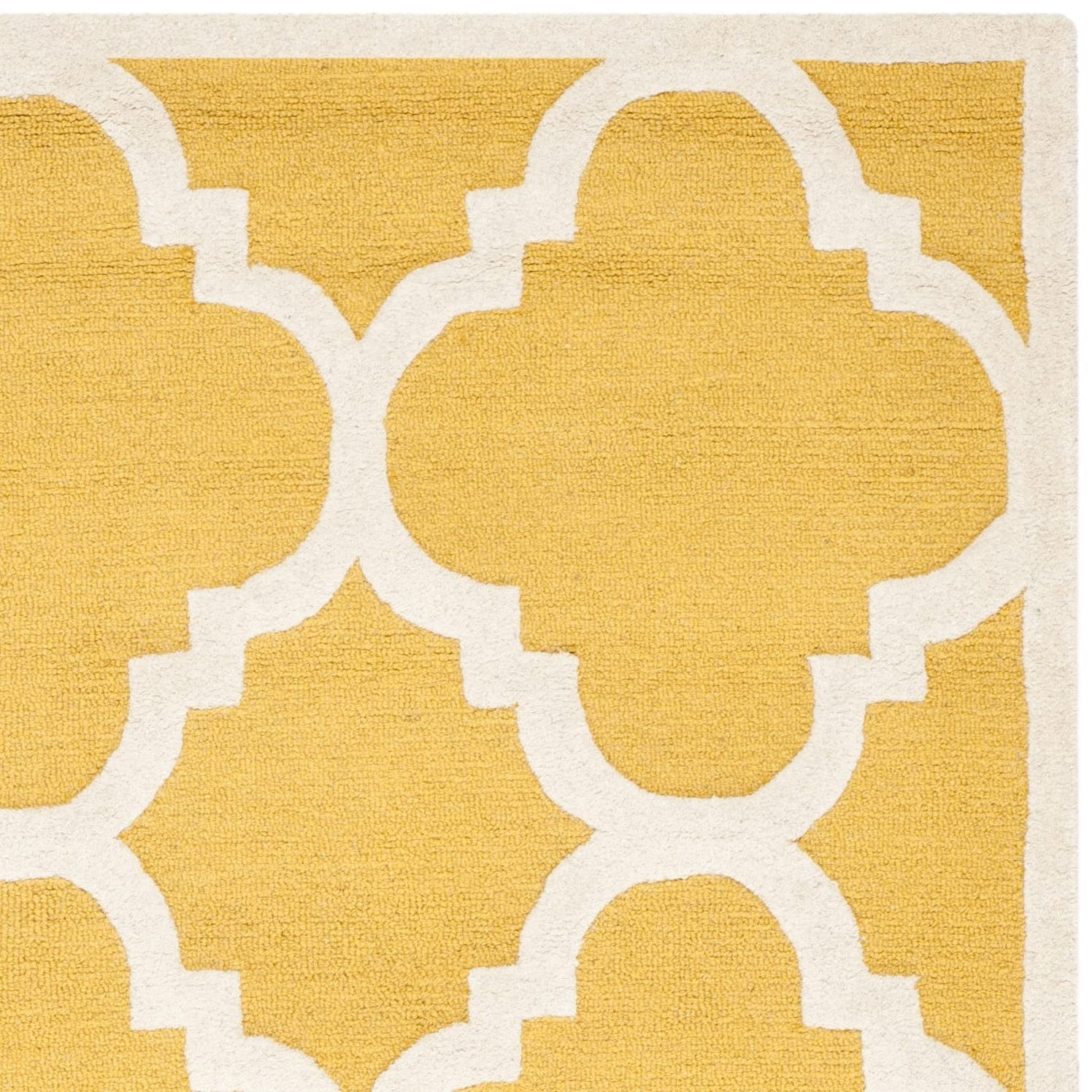 Safavieh Cambridge Moroccan rug, 6x9 feet, gold and ivory handmade design with intricate patterns.
