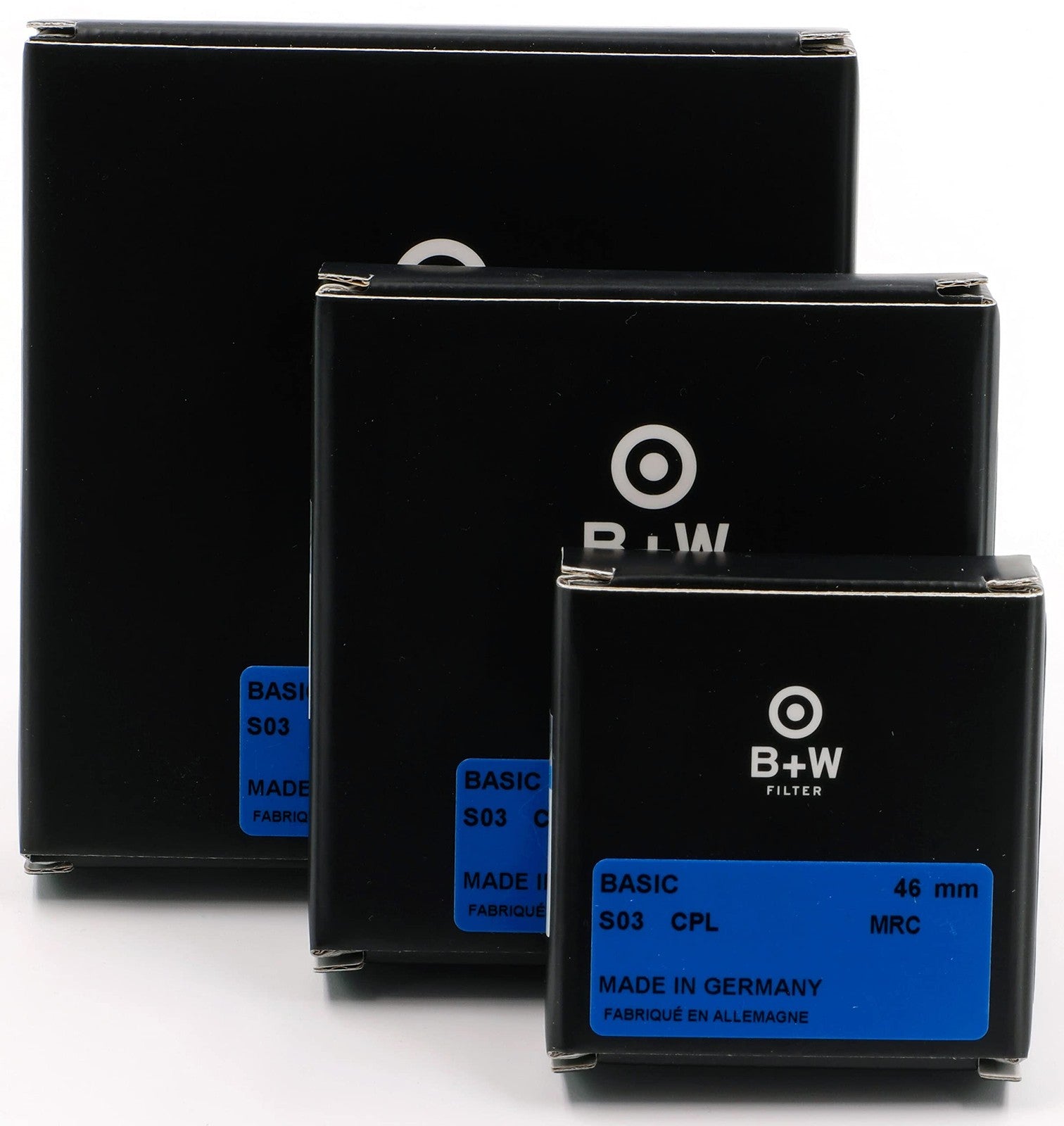 B+W 46mm circular polarizer glass filter for autofocus lenses, showing the filter’s clear glass and metal frame.