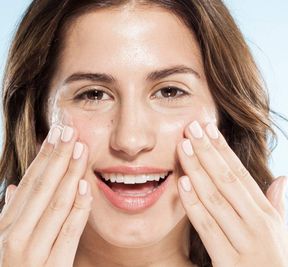 FarmHouse Fresh Kale Water Weightless Moisturizer in a 2.5 oz jar, showing the light, hydrating cream inside and minimal packaging.