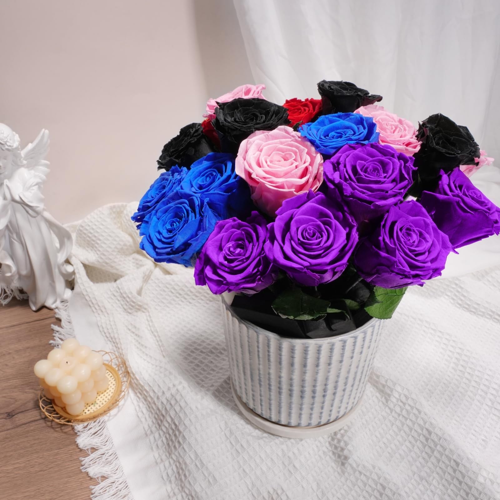 Yamonic preserved rose flower gift set for mom and grandma, featuring beautifully arranged roses for birthday or special occasions.
