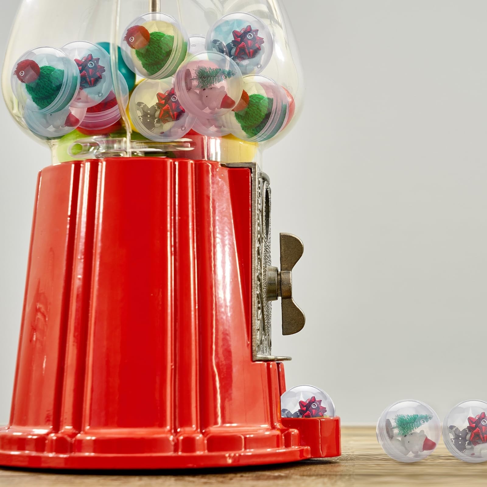 Sosation 150-pack of 1.77-inch round plastic gumball machine capsules, empty vending machine capsules for small toys or treats