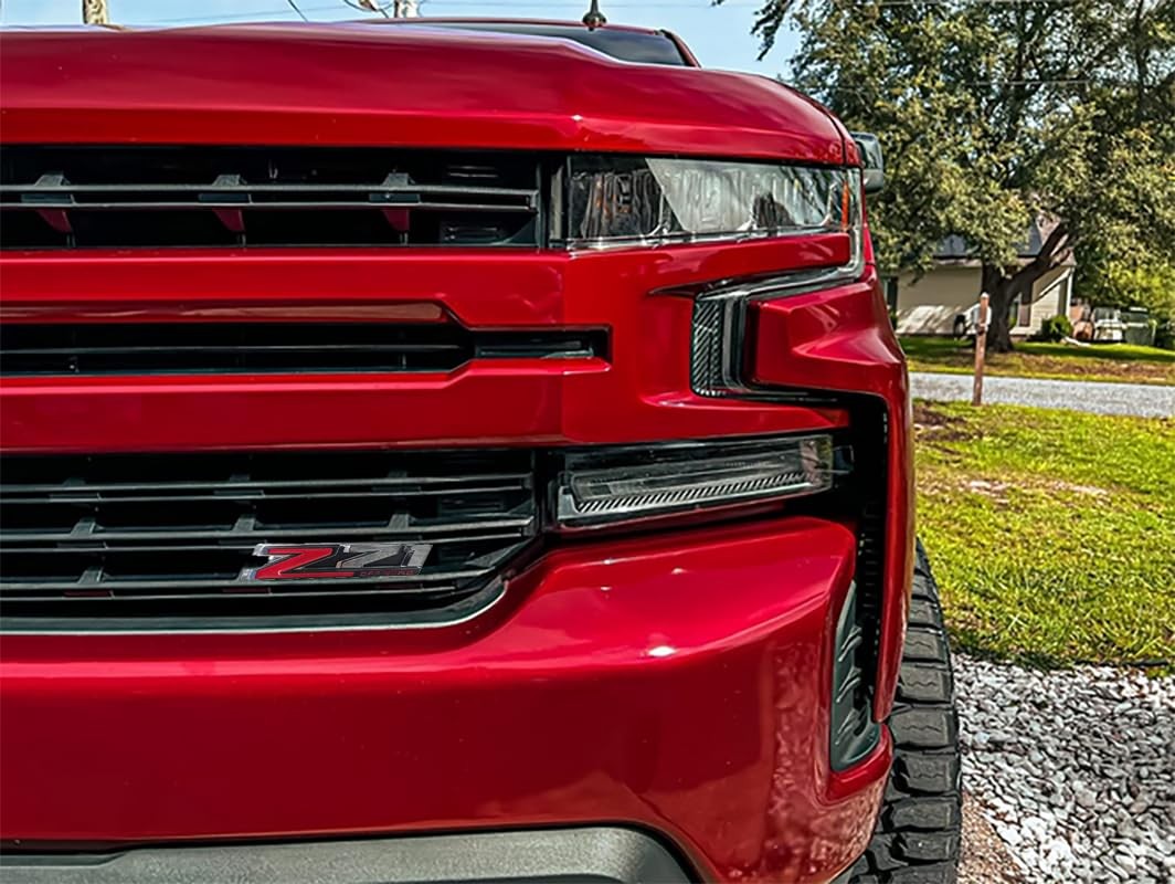 Yoaoo 1 Grille Z71 Off Road front emblem 3D badge for 2019-2025 Chevrolet Silverado front grille, off-road style.