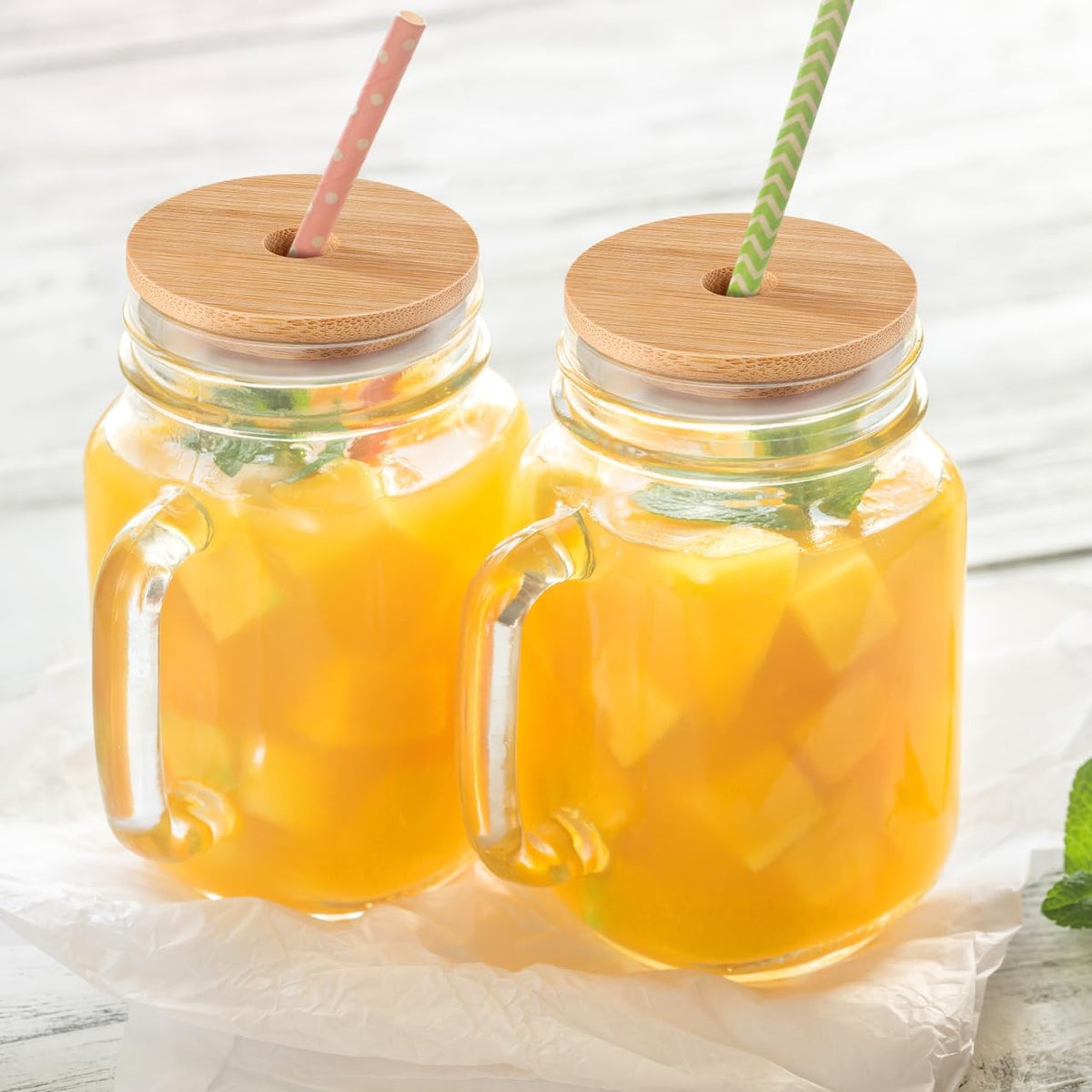 Set of 8 DOITOOL bamboo jar lids with straw holes for beer cans and glasses, reusable and eco-friendly bamboo lids.