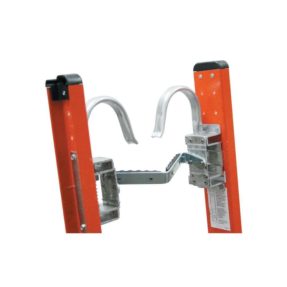 Werner 92-88 Cable Hook V Rung Assembly in aluminum, showing close-up of the durable V-shaped cable hook and rung for climbing safety
