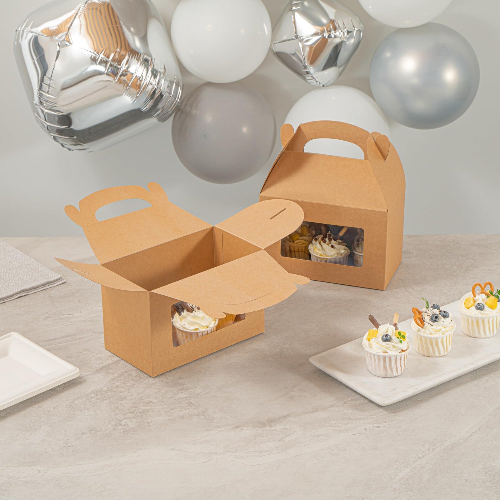 Bio Tek gable boxes for party favors by Restaurantware, 8.5 x 4.8 x 5.5 inches, set of 25, with attractive design for gifts