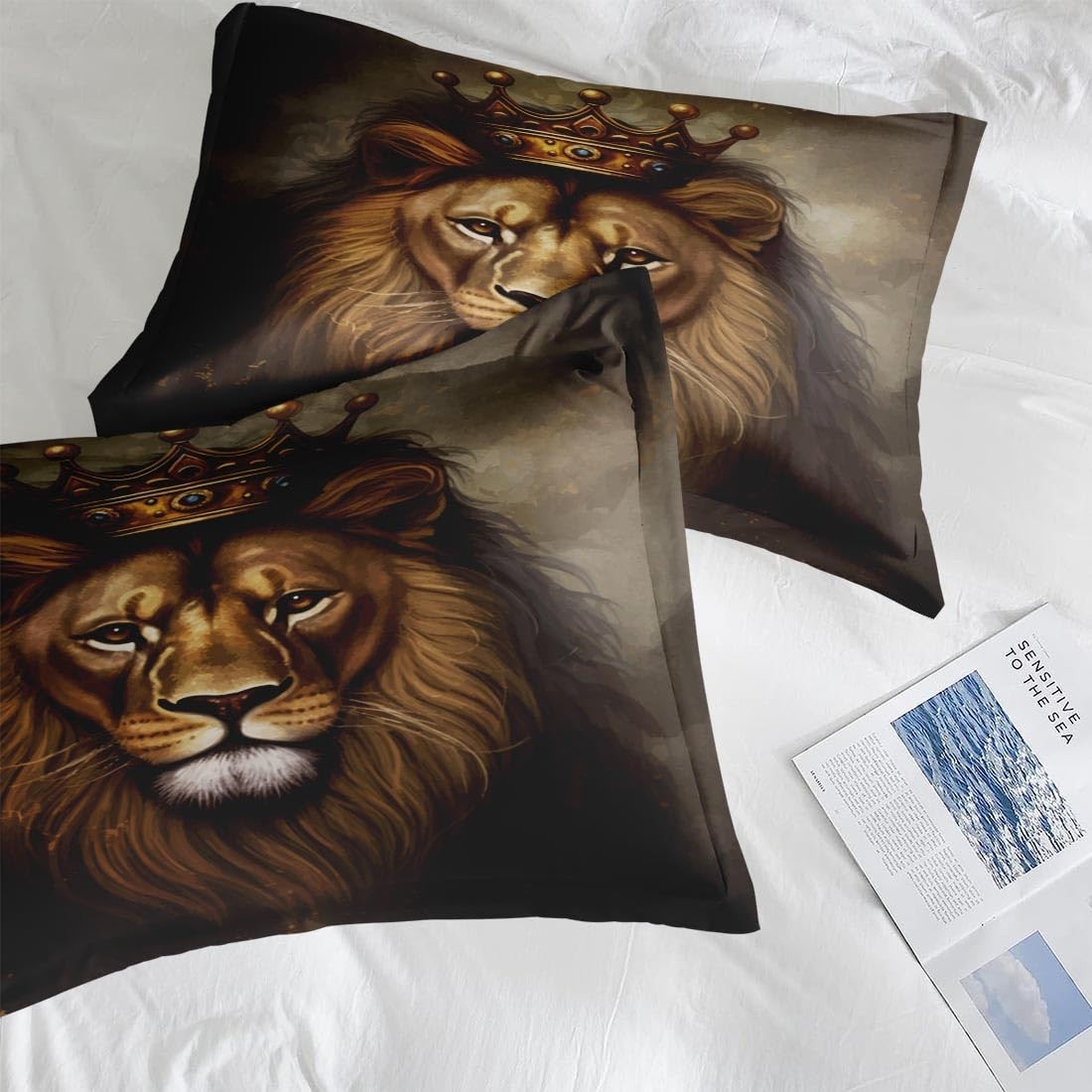 Pamnest King Lion golden comforter set with matching pillowcases and sheets, soft bedding for kids in queen size.