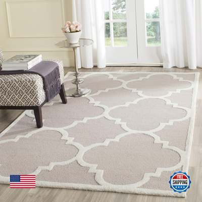 Safavieh Cambridge Moroccan-style beige ivory handmade area rug, square shape with intricate pattern and soft texture.