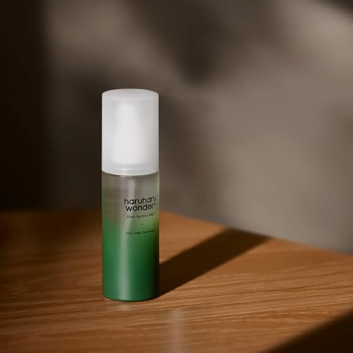 HARUHARU wonder Black Bamboo Mist, 2.7 fl.oz, Hydrating Face Mist - Product Imagery