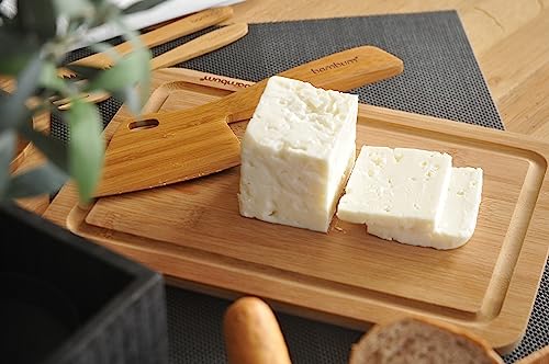 USRA Bamboo Kitchen Cheese Knife for Slicing Chopping or Push - Product Imagery