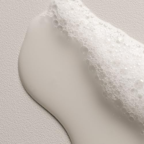Davines OI Shampoo, Milky-Smooth Hydrating Cleanser for All Hair - Product Imagery