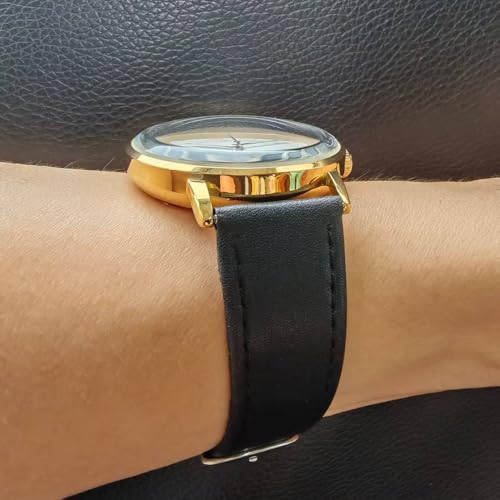Boyarca Vintage Mechanical Watch with Domed Glass Watch Mirror - Product Imagery