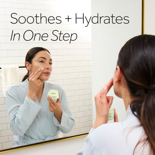 POND’S Fresh Hydration Gel Moisturizer, 24HR Hydrating Face - Product Imagery