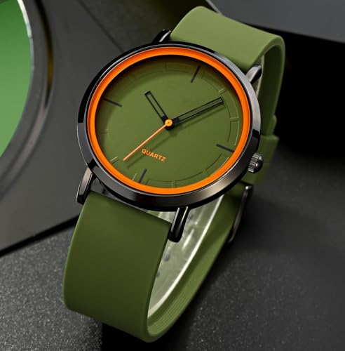 BESTKANG Fashion Simple Analog Quartz Wrist Watch with Silicone - Product Imagery
