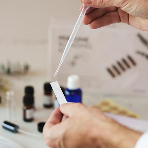 Perfume Making Kit Create Your Own Signature Perfume with 5 - Product Imagery